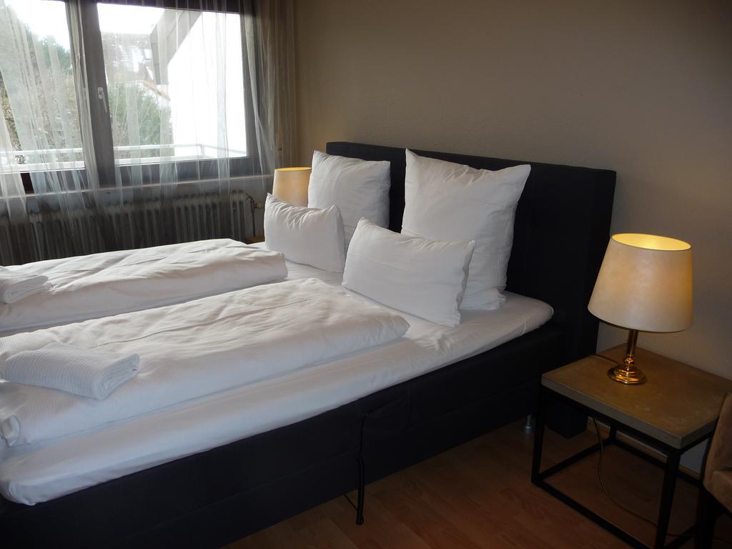 Hotel Restaurant Felderbock Nussloch Екстер'єр фото