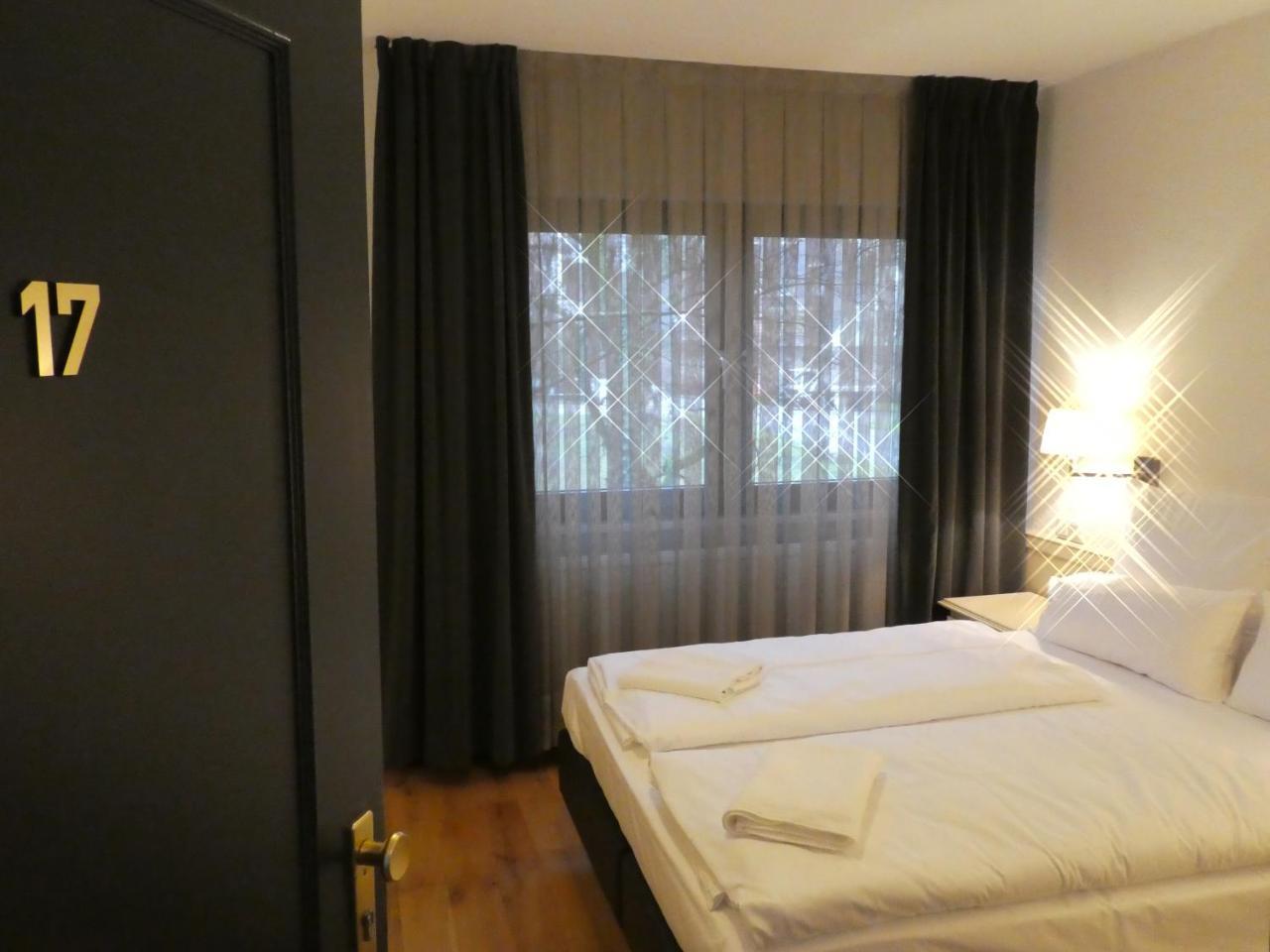 Hotel Restaurant Felderbock Nussloch Екстер'єр фото