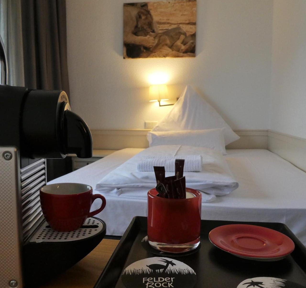Hotel Restaurant Felderbock Nussloch Екстер'єр фото